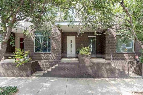 18 W Georgia Ave, Memphis, TN, 38103-4705 | Card Image