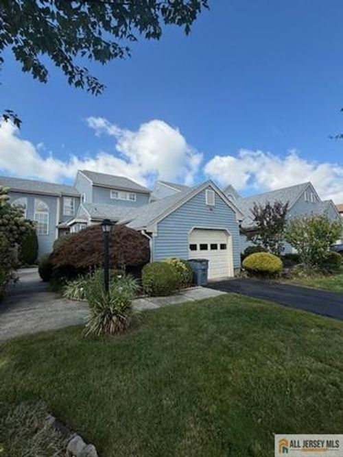 c-28 Daniel Webster Ave, Monroe, NJ, 08831-4759 | Card Image