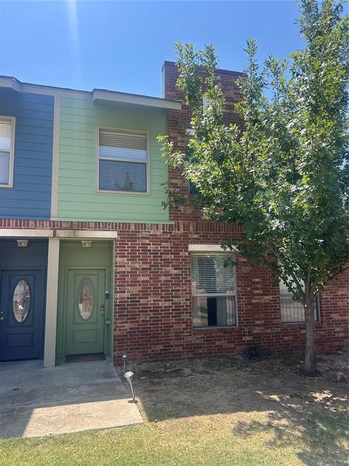2109 Houston Street, Norman, OK, 73071 | Card Image