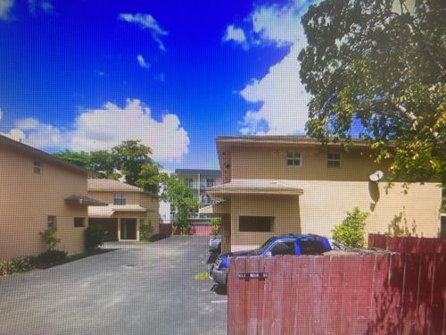 ii-209-451 Ne 136th St, North Miami, FL, 33161-3774 | Card Image