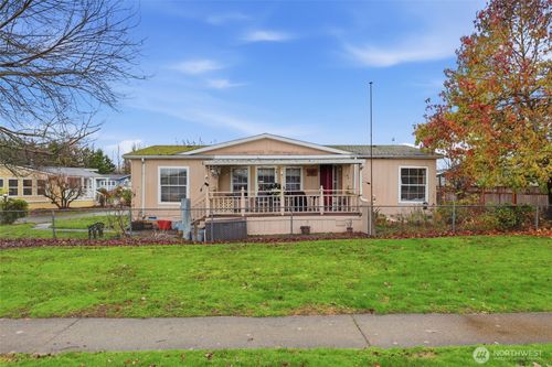 273-298 Holly Dr, Enumclaw, WA, 98022-6803 | Card Image