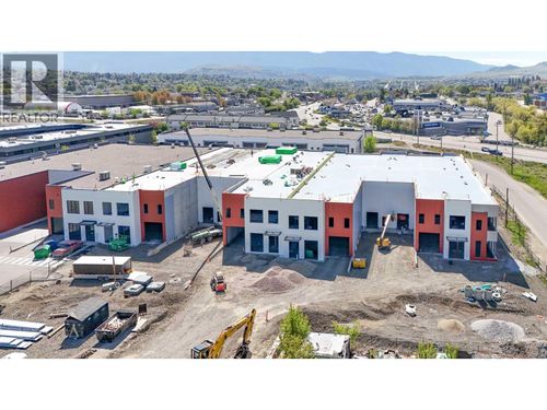 5-and-6-4605 34 St, Vernon, BC, V1T3N7 | Card Image