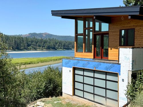 300 Cedar Ln, Newport, WA, 99156-5423 | Card Image