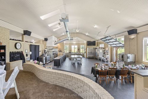 29830 Centre Rd, Strathroy, ON, N7G3H7 | Card Image