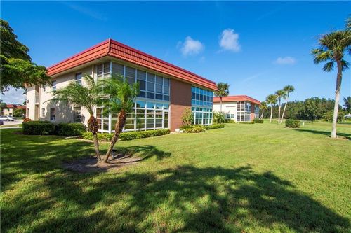 apt-202-35 Pine Arbor Ln, VERO BEACH, FL, 32962-4679 | Card Image