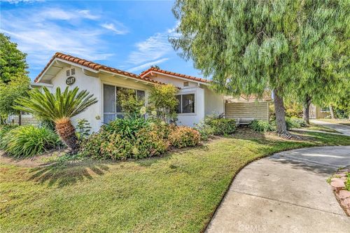unit-b-2197 Via Mariposa E, Laguna Woods, CA, 92637-6812 | Card Image