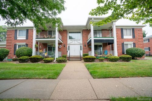 apt-6-1750 Monticello St, Trenton, MI, 48183-2028 | Card Image