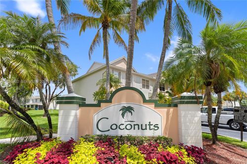 38 Truman Dr, Weston, FL, 33326-1183 | Card Image