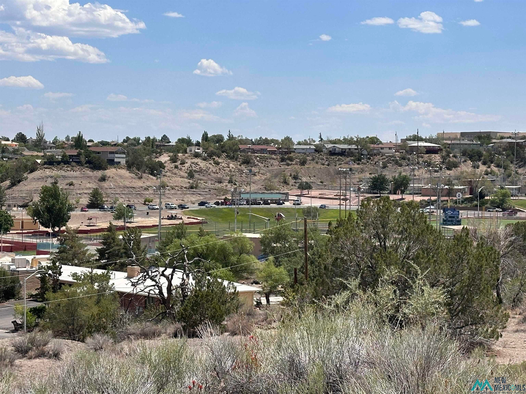 Land in Gallup 3