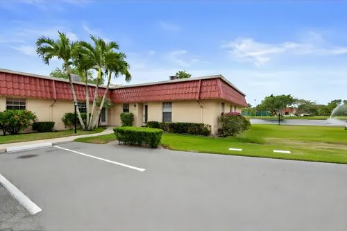 603 Laconia Cir, Lake Worth, FL, 33467-2658 | Card Image