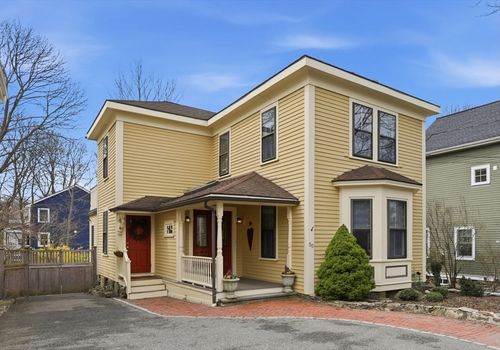 50 Jersey St, Marblehead, MA, 01945-2452 | Card Image