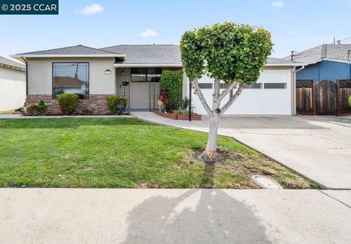 14550 Acacia St, San Leandro, CA, 94579-1068 | Card Image