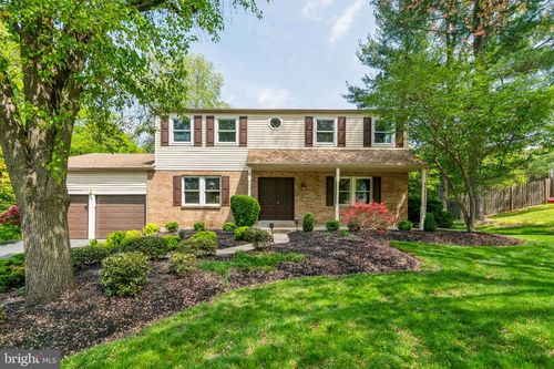 9 Scarlet Oak Dr, LAFAYETTE HILL, PA, 19444-2420 | Card Image
