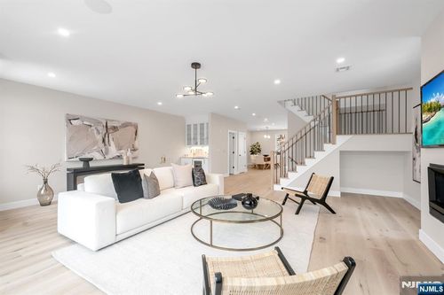 188 Broadway, Woodcliff Lake, NJ, 07677 | Card Image