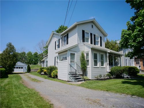 64 Chapin St, Canandaigua, NY, 14424-1544 | Card Image