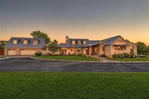 770 Blackberry Ln, Washington, TX, 77880-6210 | Card Image