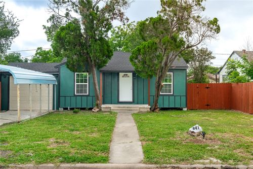 641 Caddo St, Corpus Christi, TX, 78412-2903 | Card Image