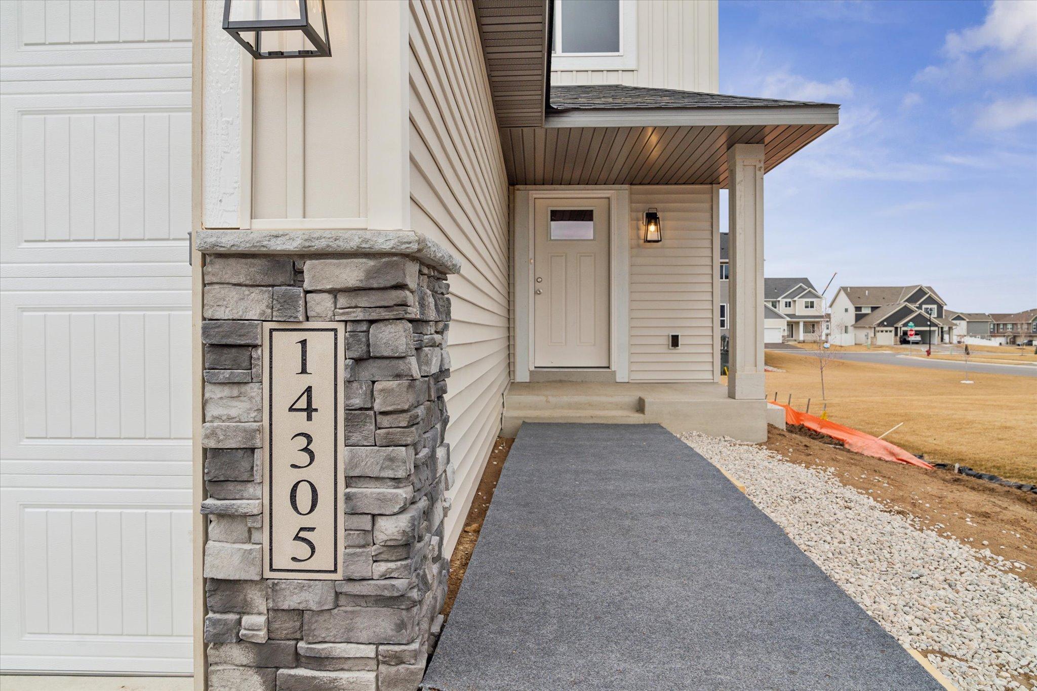 176th St, Lakeville, MN 55044