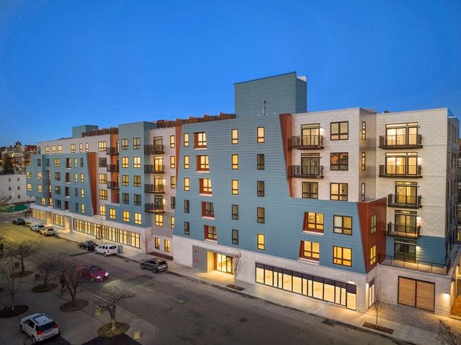 APT-509 - 301 Border St, Condo with 2 bedrooms, 2 bathrooms and 1 parking in Boston MA | Image 32