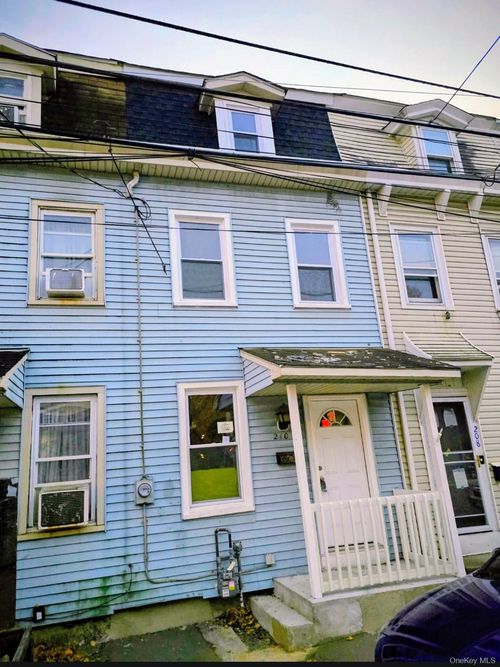 210 Washington St, Phillipsburg, NJ, 08865-2902 | Card Image