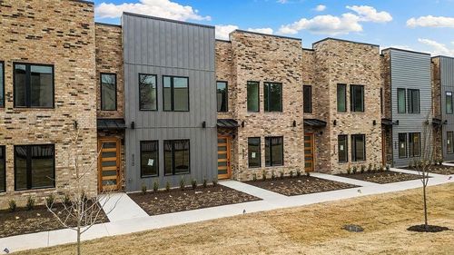 4126 W Olive St, Rogers, AR, 72756-1808 | Card Image