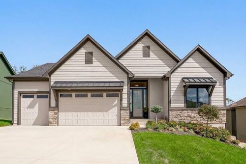 22428 W 90th Ter, Lenexa, KS, 66227-4031 | Card Image