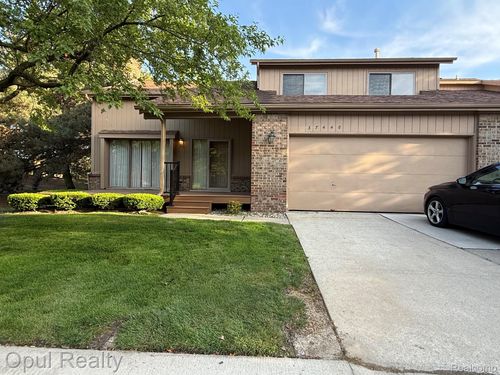 37440 N Laurel Park Drive, Livonia, MI, 48152 | Card Image