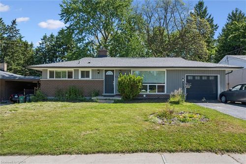 134 Westmount Rd E, Kitchener, ON, N2M4Y5 | Card Image