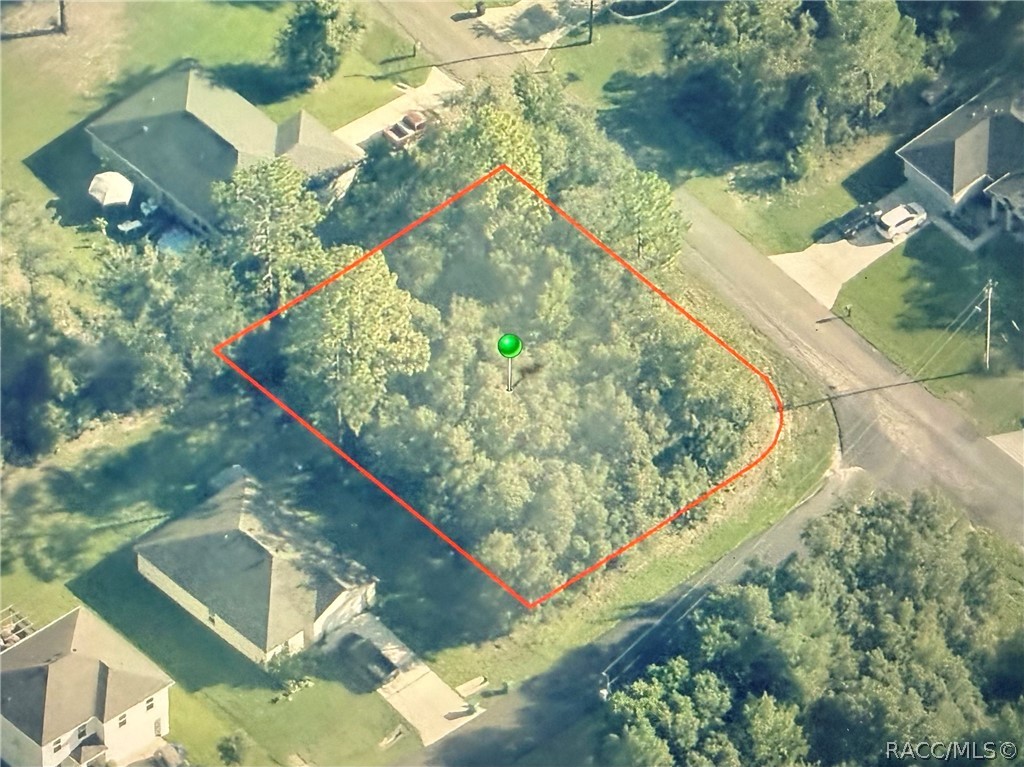 Land in Citrus Springs