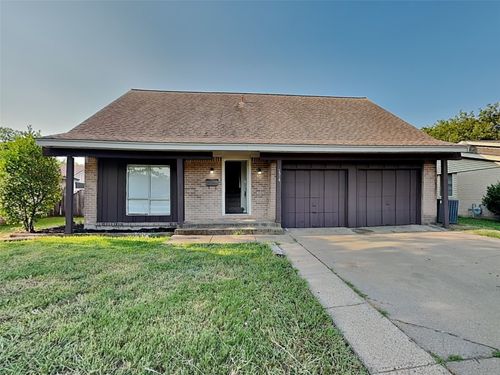1514 Regina Ct S, Irving, TX, 75062-4359 | Card Image