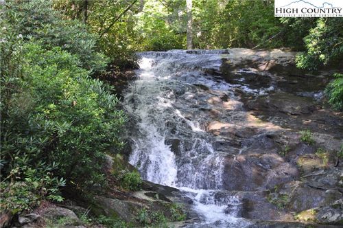 0 Summit Rd, Purlear, NC, 28665 | Card Image