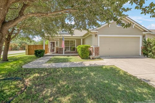 202 Willow Grove Dr, San Antonio, TX, 78245-2773 | Card Image