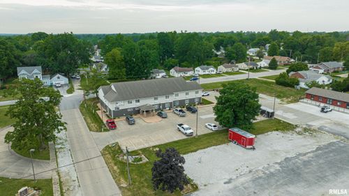 625 W Washington St, Pittsfield, IL, 62363-1349 | Card Image