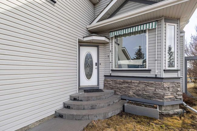 120 Somerglen Common Sw, House other with 5 bedrooms, 3 bathrooms and 4 parking in Calgary AB | Image 35