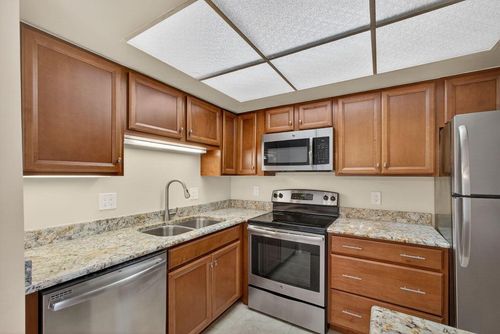 4169 Oak Terrace Dr, Greenacres, FL, 33463-3704 | Card Image