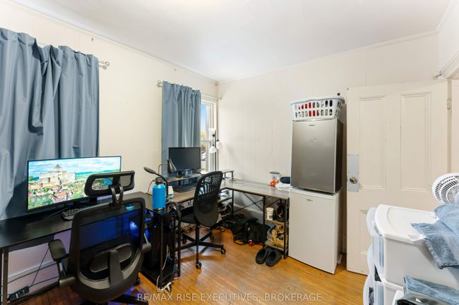 247 Queen St, Home with 5 bedrooms, 2 bathrooms and null parking in Kingston ON | Image 18