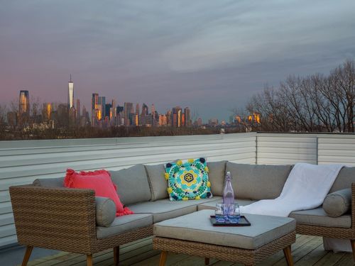 2-98 Van Horne St, Jersey City, NJ, 07304-3350 | Card Image