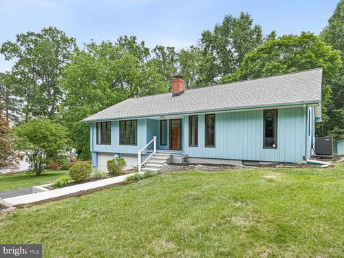 261 W Chestnut Hill Rd, NEWARK, DE, 19713-2212 | Card Image