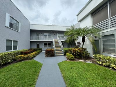 C - 127 Flanders C, Condo with 1 bedrooms, 1 bathrooms and null parking in Delray Beach FL | Image 1