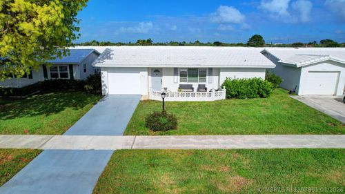 716 Sw 18th St, Boynton Beach, FL, 33426-5425 | Card Image