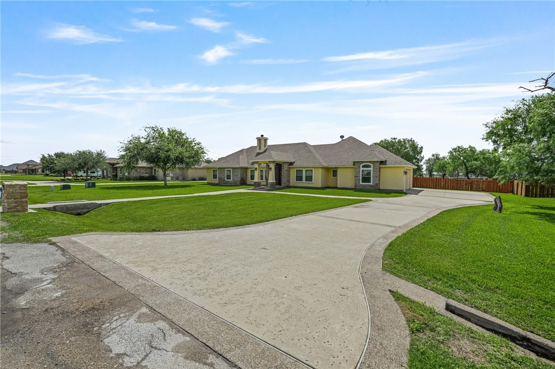 Residential in Robstown 2