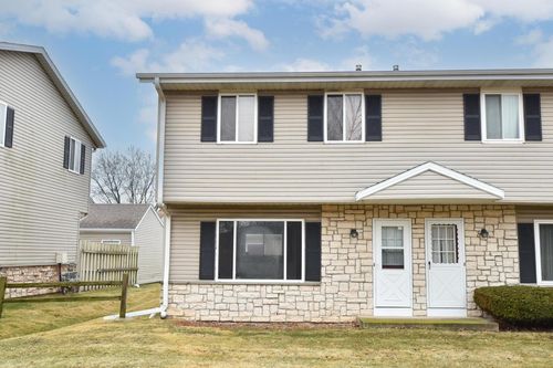 a-W163N11528 Windsor Court, Germantown, WI, 53022 | Card Image