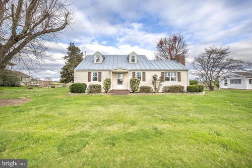 23045 Watson Rd, LEESBURG, VA, 20175-6445 | Card Image