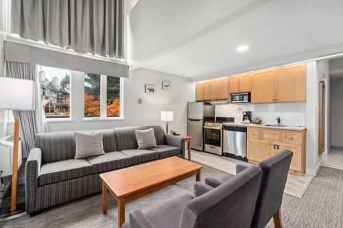 202-4420 Sundial Pl, Whistler, BC, V8E1G6 | Card Image