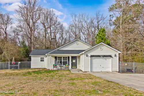 106 Cobalt Stream Ct, Jacksonville, NC, 28546-9443 | Card Image