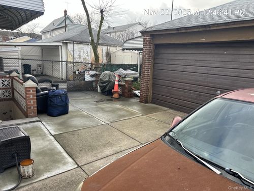 13408 Sitka St, Ozone Park, NY, 11417-2427 | Card Image