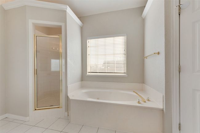 1225 E Remington Park Dr, House other with 4 bedrooms, 2 bathrooms and null parking in Terrell TX | Image 11