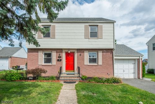 38 Avondale Ave, Clifton, NJ, 07013-3202 | Card Image