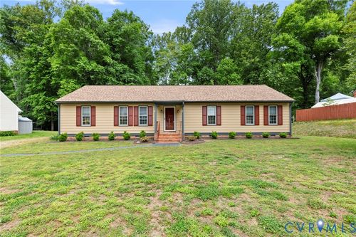 10125 Wilmore Dr, Mechanicsville, VA, 23116-2717 | Card Image