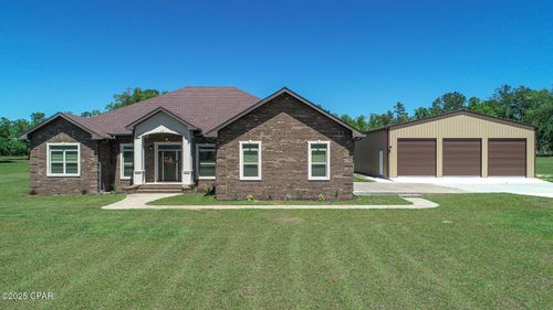 7526 Weddington Rd, Sneads, FL, 32460-3948 | Card Image
